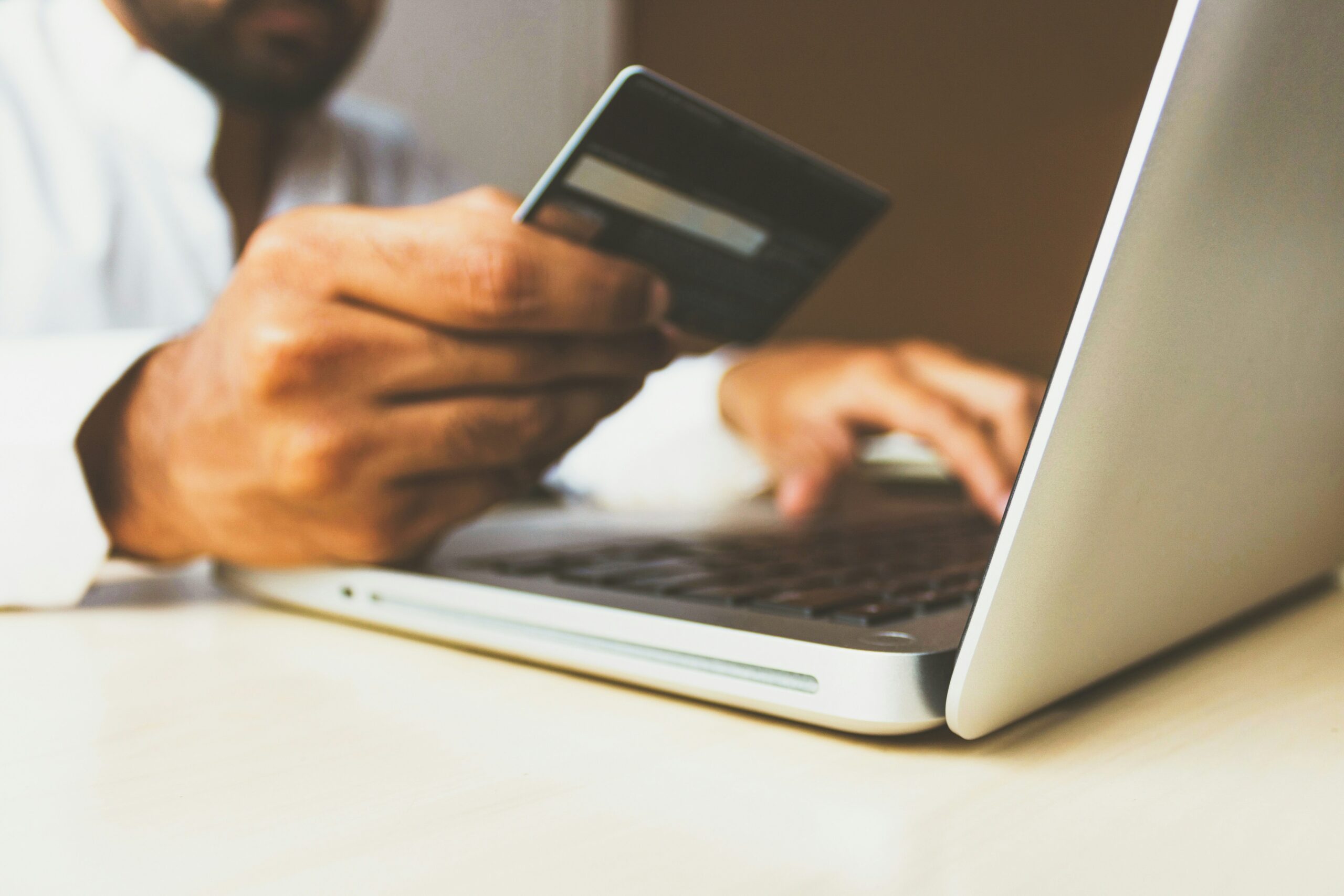 5 Mistakes to Avoid When Shopping Online